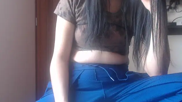 Snapshot of sabrina_v_ chatting on February 10, 2026, 3:27 pm sabrina v online show from February 10, 2026, 3:27 pm