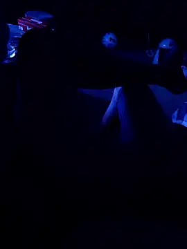 32UwielbiamCipki32 online show from January 11, 2026, 10:04 pm