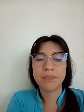 Snapshot of lareinalareinadelanal chatting on October 12, 2025, 12:26 pm lareinalareinadelanal online show from October 12, 2025, 12:26 pm