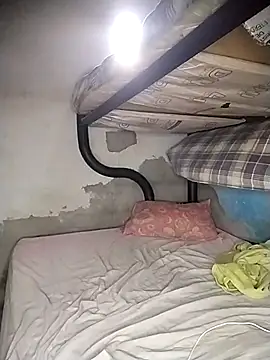 Gabriel Stone online show from October 18, 2025, 5:35 pm