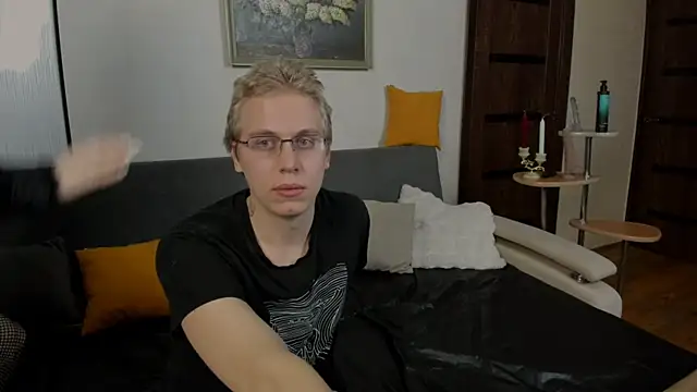 SammySccott online show from November 23, 2025, 10:15 am