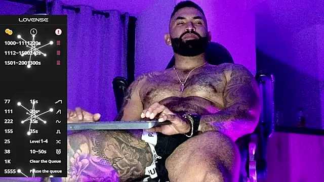 Max-prada online show from February 10, 2026, 2:59 am