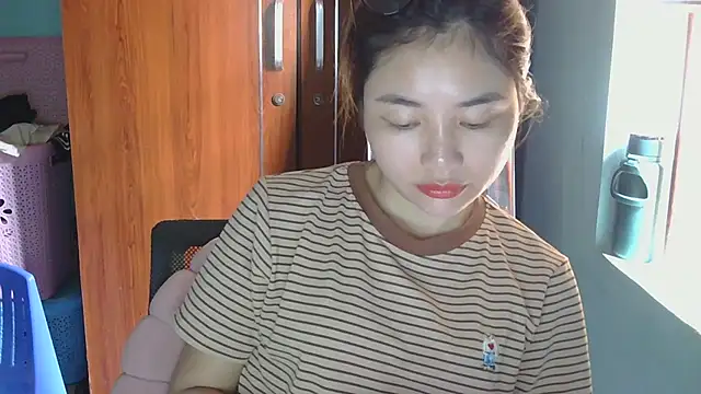 Uhem112 online show from September 16, 2025, 1:06 am