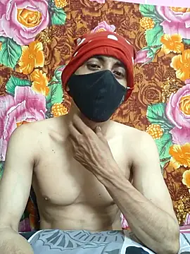 Seducing couple online show from September 26, 2025, 5:39 pm