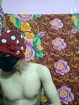 Seducing couple online show from November 17, 2025, 4:07 am