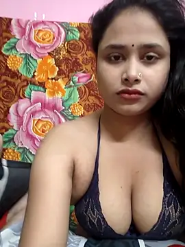 Seducing couple online show from April 3, 2026, 4:21 am