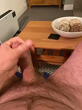 Snapshot of Bourne_606 chatting on October 7, 2025, 5:21 pm Bourne 606 online show from October 7, 2025, 5:21 pm