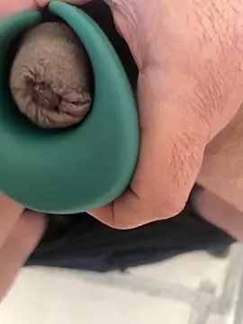 adam69uk online show from March 21, 2026, 3:15 pm