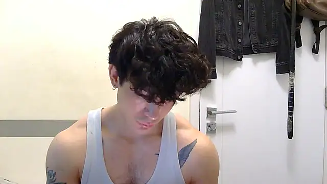 natenatejosh online show from November 30, 2025, 9:24 am