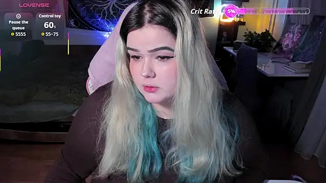  CandyM1lky  online show from January 12, 2026, 7:13 am