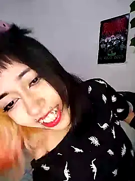 Snapshot of YukiRam chatting on October 3, 2025, 2:52 am YukiRam online show from October 3, 2025, 2:52 am