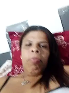 Snapshot of Esperanza_13 chatting on May 12, 2026, 1:03 am Esperanza 13 online show from May 12, 2026, 1:03 am
