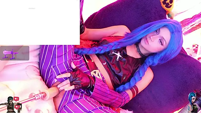 jinixxxx online show from October 15, 2025, 2:28 pm