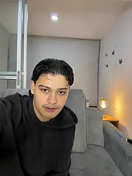 Rose-andres online show from February 26, 2026, 11:26 pm