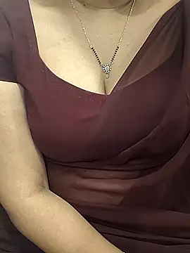 Snapshot of Anuforyou19 chatting on September 10, 2025, 4:40 pm Anuforyou19 online show from September 10, 2025, 4:40 pm