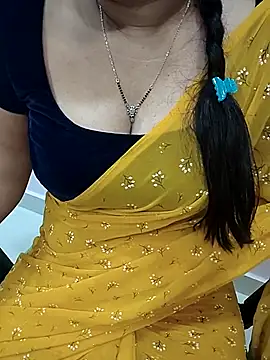 Snapshot of Anuforyou19 chatting on September 22, 2025, 4:31 pm Anuforyou19 online show from September 22, 2025, 4:31 pm