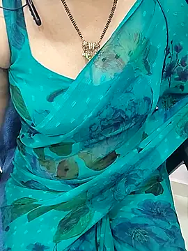 Snapshot of Anuforyou19 chatting on October 11, 2025, 5:22 pm Anuforyou19 online show from October 11, 2025, 5:22 pm