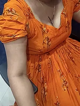 Snapshot of Anuforyou19 chatting on October 18, 2025, 7:25 pm Anuforyou19 online show from October 18, 2025, 7:25 pm