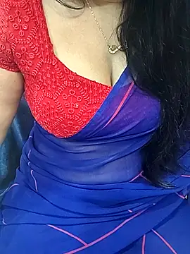 Snapshot of Anuforyou19 chatting on October 26, 2025, 4:57 pm Anuforyou19 online show from October 26, 2025, 4:57 pm