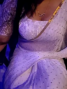 Snapshot of Anuforyou19 chatting on October 29, 2025, 7:32 am Anuforyou19 online show from October 29, 2025, 7:32 am