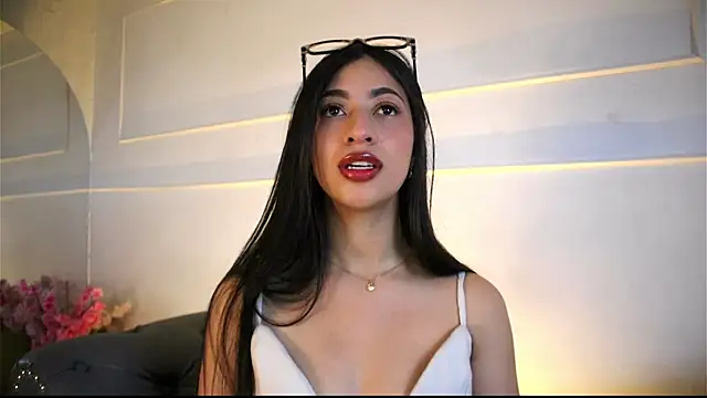 Snapshot of charlotterusso chatting on June 3, 2026, 12:41 pm charlotterusso online show from June 3, 2026, 12:41 pm