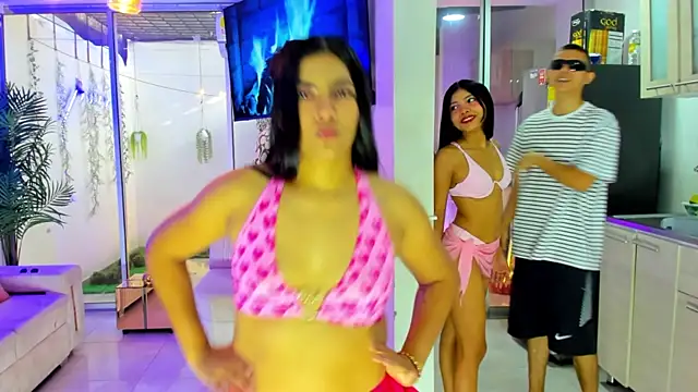 stangirls  online show from May 30, 2026, 9:34 pm