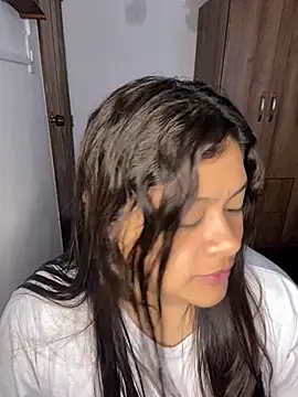 Snapshot of NattashaMore_0719 chatting on September 10, 2025, 2:17 pm NattashaMore 0719 online show from September 10, 2025, 2:17 pm