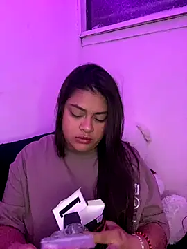 Snapshot of NattashaMore_0719 chatting on October 2, 2025, 3:24 am NattashaMore 0719 online show from October 2, 2025, 3:24 am