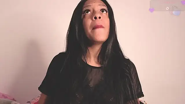 Alice Parkerx online show from April 30, 2026, 10:43 am