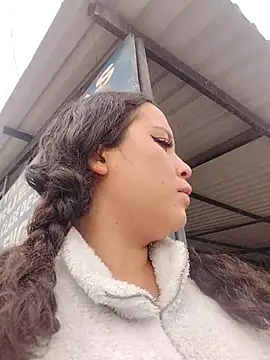 You-sexy-starr online show from December 2, 2025, 7:42 pm