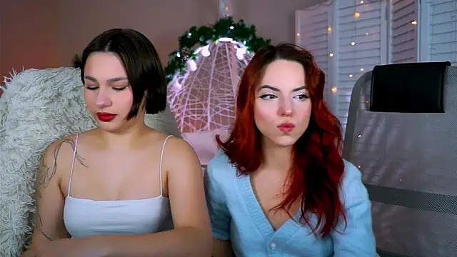 KimClarks  online show from January 11, 2026, 10:09 am