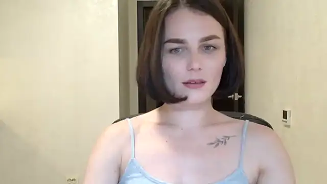 Snapshot of Silviaa_a chatting on June 21, 2026, 8:33 pm Silviaa a online show from June 21, 2026, 8:33 pm