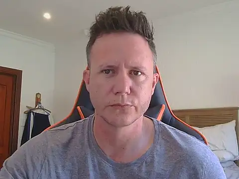 TroyDieselXXX online show from November 19, 2025, 7:19 am