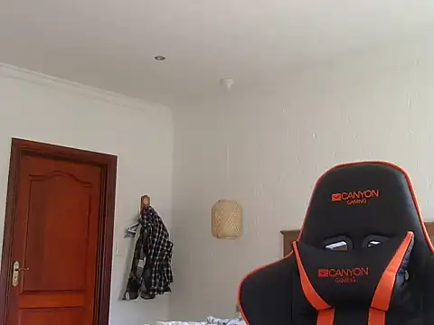 TroyDieselXXX online show from April 8, 2026, 6:13 am