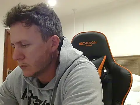 TroyDieselXXX online show from April 19, 2026, 6:10 pm