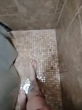 Snapshot of helldonk chatting on September 10, 2025, 5:35 pm helldonk online show from September 10, 2025, 5:35 pm