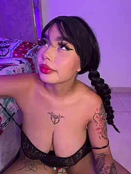 lucialauper  online show from March 17, 2026, 12:15 am