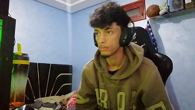 Dark DesireX online show from February 19, 2026, 1:01 am