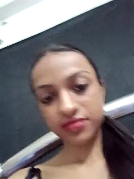 Your-Kitkat online show from September 15, 2025, 8:42 pm