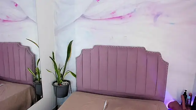 bianca angel  online show from September 20, 2025, 8:10 pm