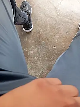 Snapshot of pauzudao_12 chatting on March 3, 2026, 9:15 am pauzudao 12 online show from March 3, 2026, 9:15 am