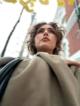 KellyKeler online show from November 9, 2025, 12:58 pm