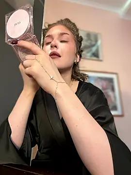 KellyKeler online show from January 16, 2026, 10:19 am