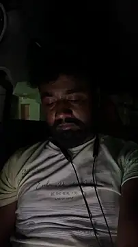 Munny6677 online show from December 20, 2025, 2:57 pm