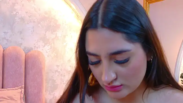 Snapshot of JasmineRhodes chatting on January 5, 2026, 5:27 pm JasmineRhodes online show from January 5, 2026, 5:27 pm