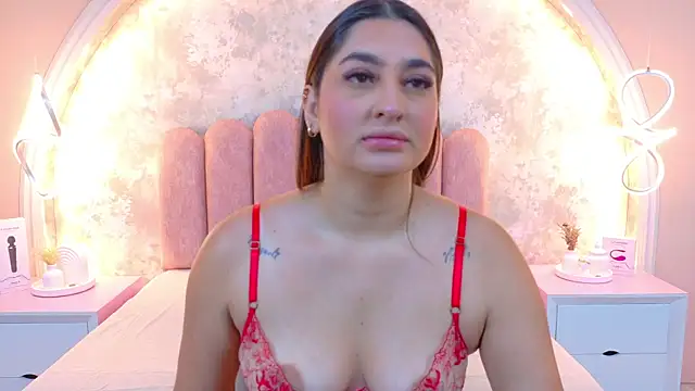 Snapshot of JasmineRhodes chatting on January 10, 2026, 1:02 pm JasmineRhodes online show from January 10, 2026, 1:02 pm