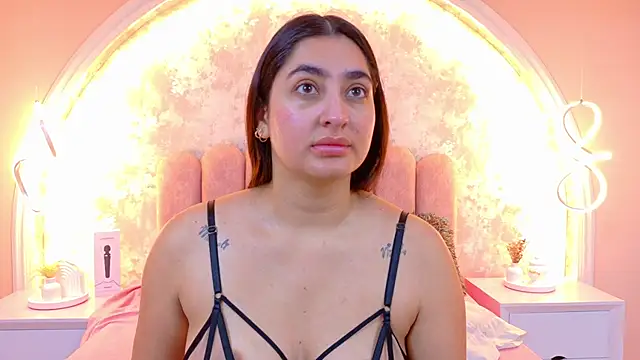 Snapshot of JasmineRhodes chatting on March 2, 2026, 12:12 pm JasmineRhodes online show from March 2, 2026, 12:12 pm