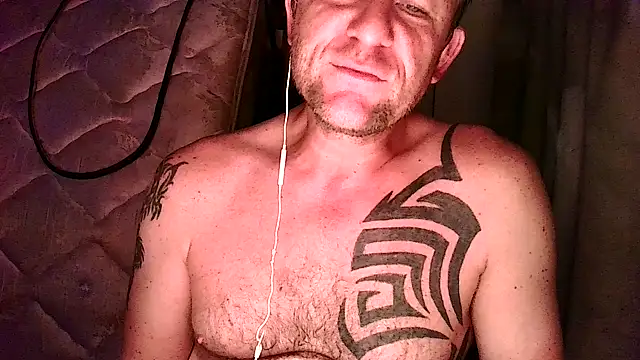 Snapshot of Yournaughty chatting on June 10, 2026, 5:18 am Yournaughty online show from June 10, 2026, 5:18 am