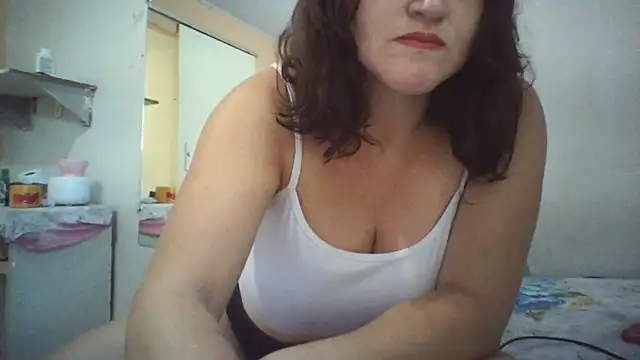 Vanessinhadappkrosa online show from July 4, 2026, 6:47 pm