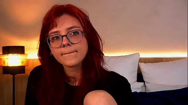 Nora  Ray online show from May 23, 2026, 7:40 pm